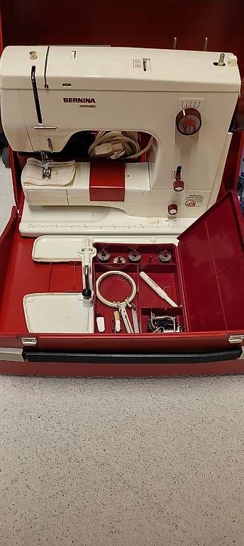 Macchine da cucire: BERNINA minimatic  – Usato da Bern venduto da Guggi022