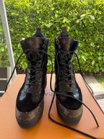 Louis Vuitton Laureate Desert Boots Schwarz Monogram Gr. 40