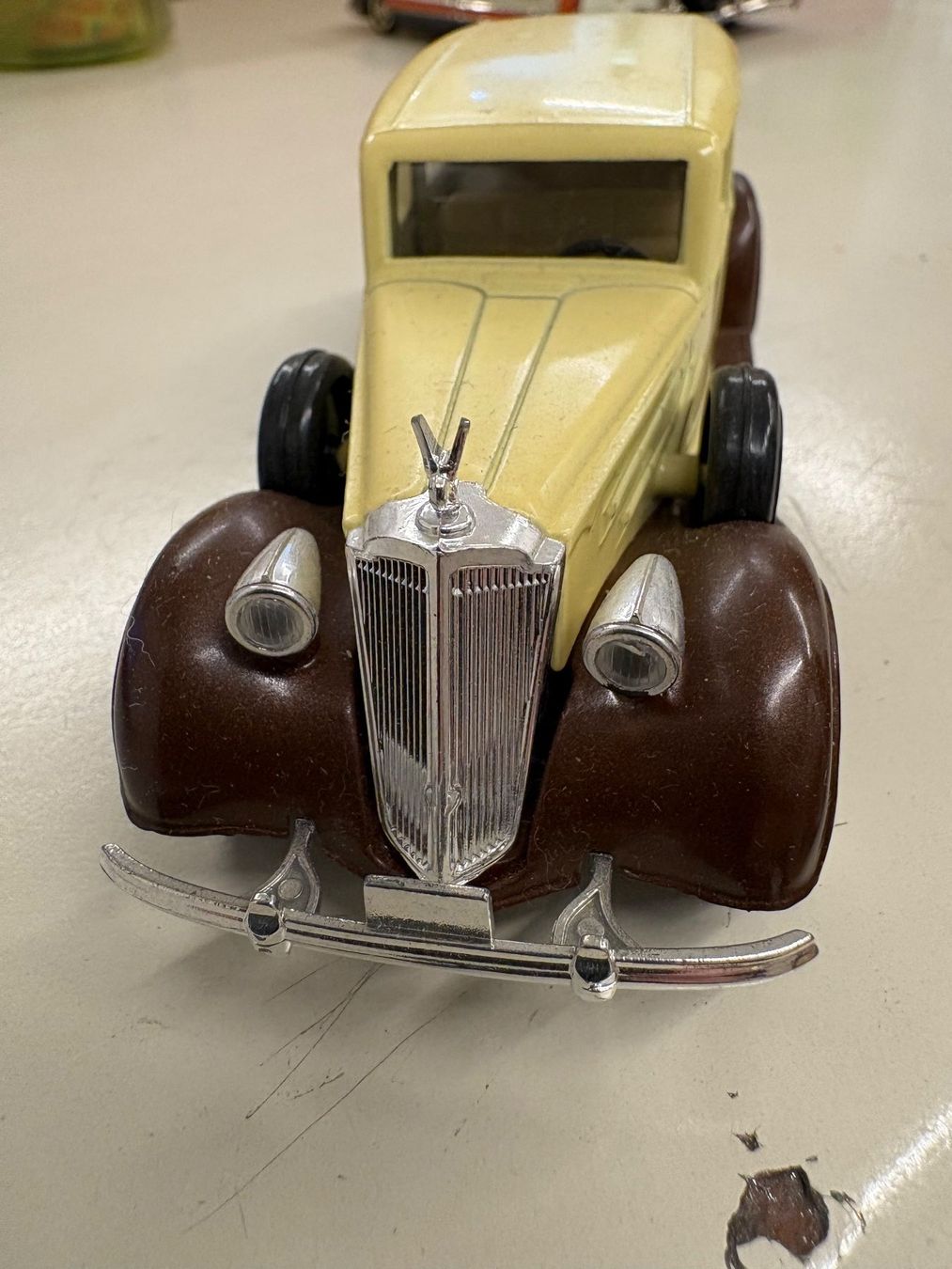 Solido Modellini d'auto: Solido - Packard 1937 - 1:43 - DieCast metall – Nuovo (secondo la descrizione) da Lausen venduto da hot-preis 1