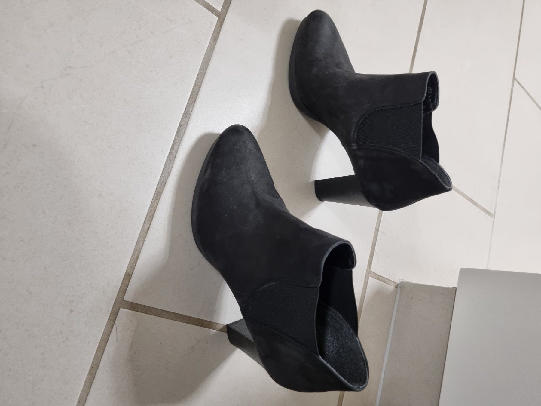 Scarpe da donna: pumps Stiefel Gr 39 5th avenue – Usato da Bassersdorf venduto da Sandy456 1