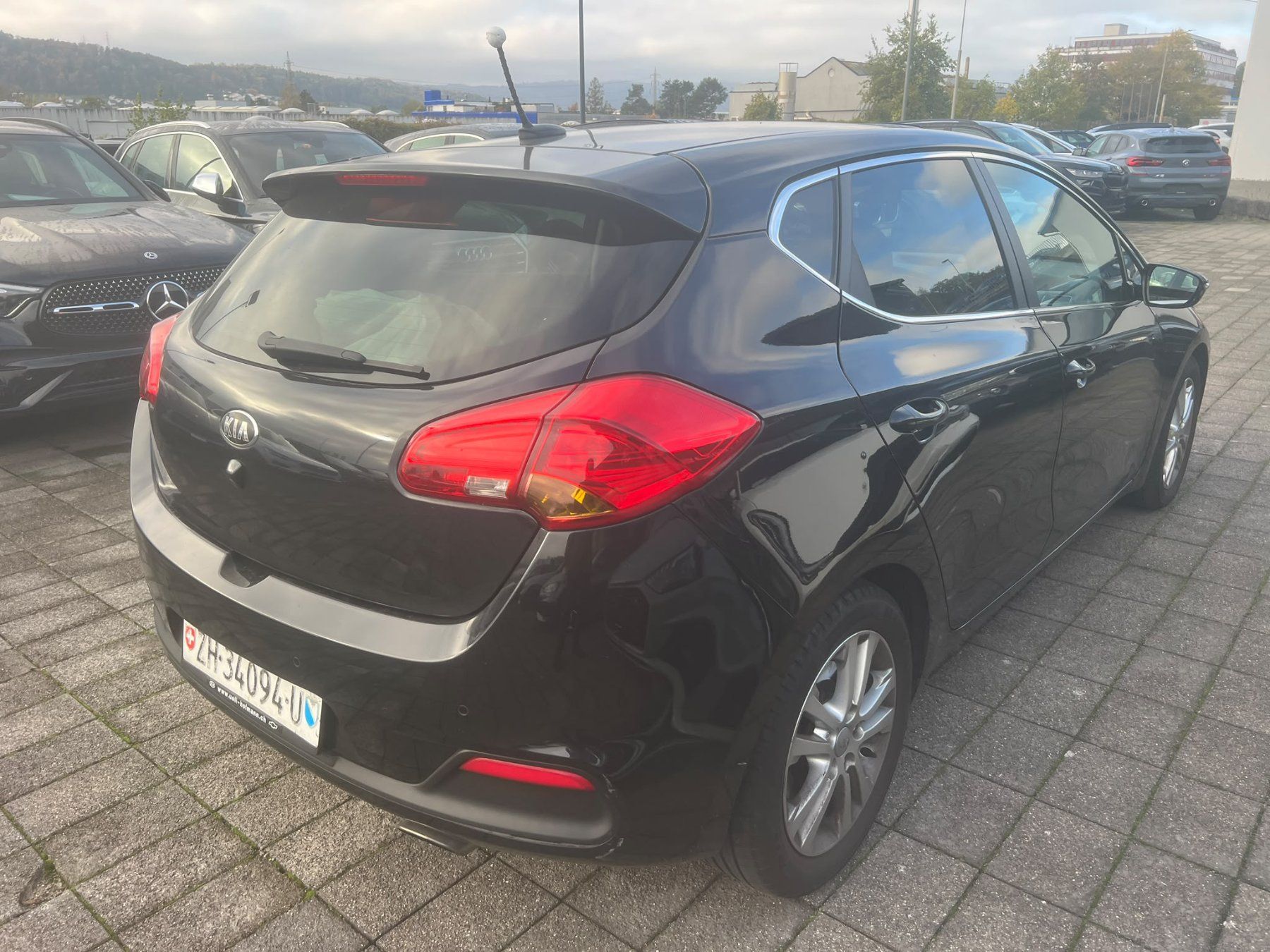 Kia Automobili: Kia cee'd II GDI – Usato da Otelfingen venduto da hof74 1