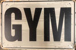 Blechschild Gym Krafttrainnig Hanteln Fitness Training stark