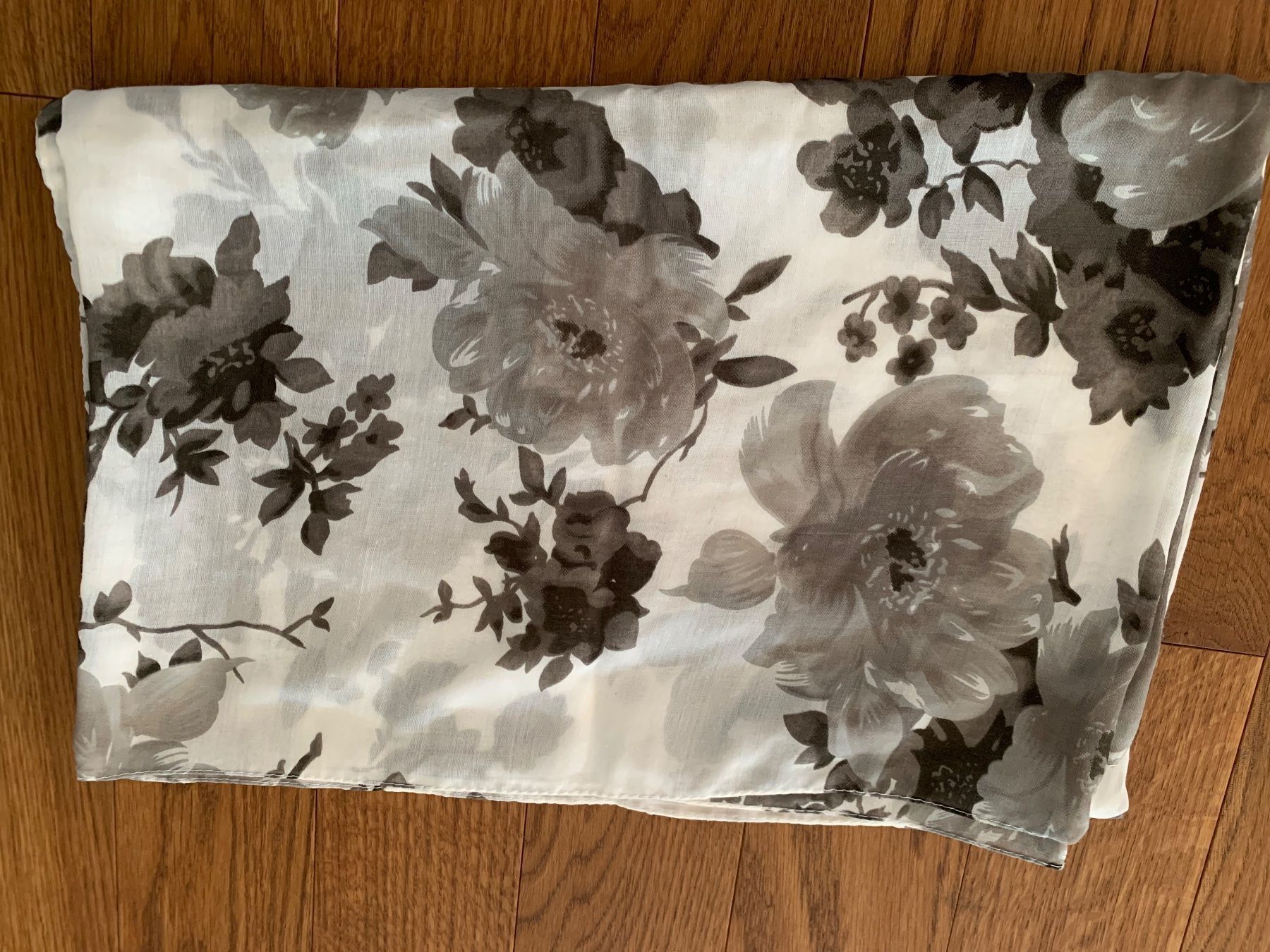 Foulards, Tücher & Schals: Loop Schal Damen – Gebraucht aus Buchrain von Ham2383 1