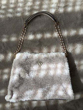 Guess Tasche NEU