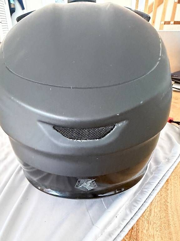 Giro Caschi: Giro Integral Helm Gr. L / MTB Helm – Usato da Stansstad venduto da spasibo 2