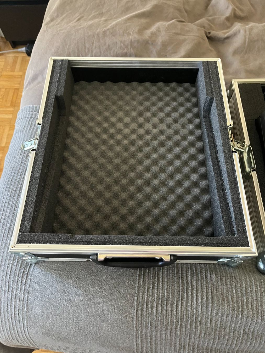 Røde Console di mixaggio: Rodecaster Pro II inkl. Thon case – Nuovo (secondo la descrizione) da Zürich venduto da Mr.Corleone 3