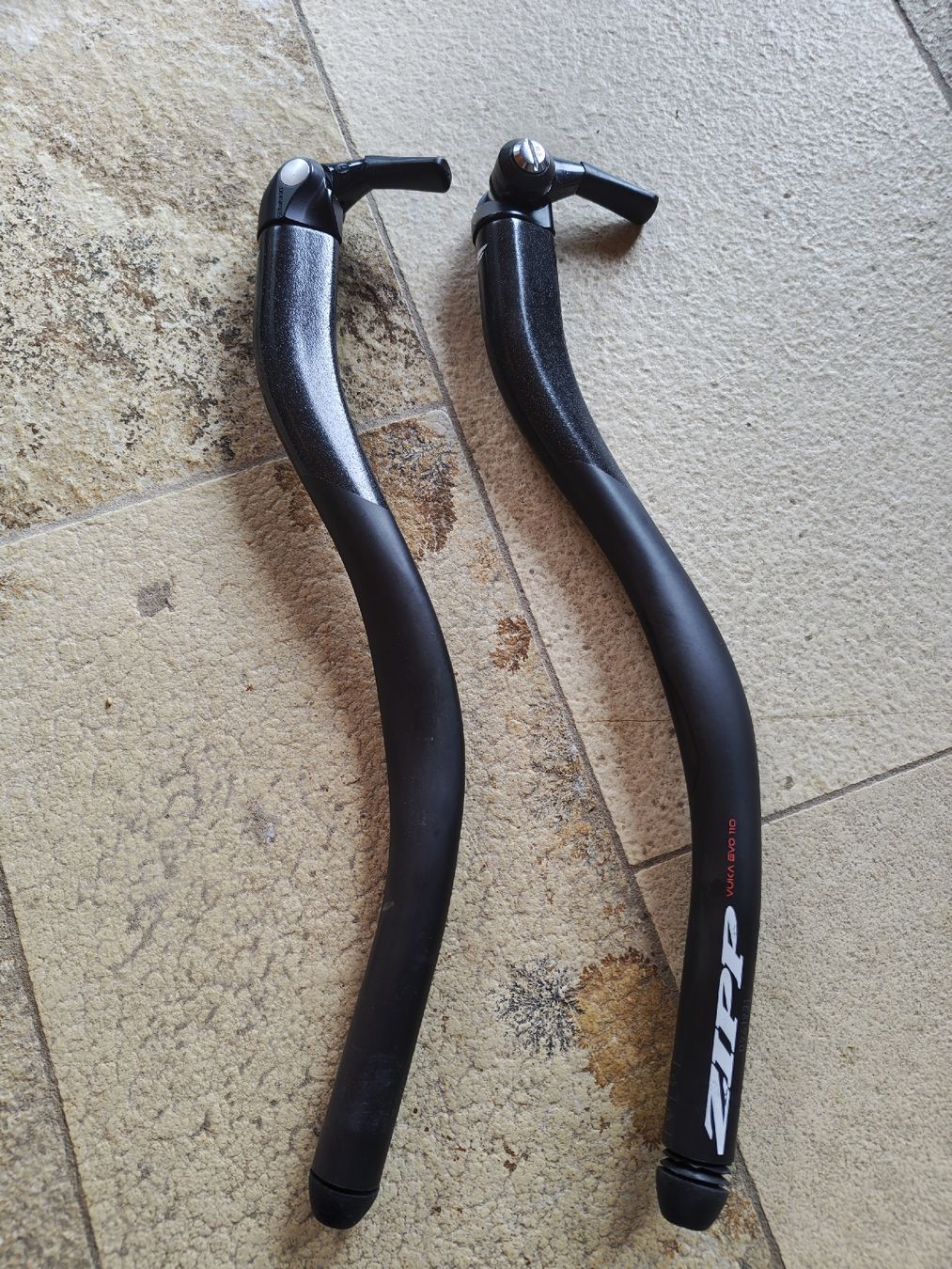 Zipp Pezzi di ricambio: Zipp Aero Extensions – Usato da Zürich venduto da Dogsve