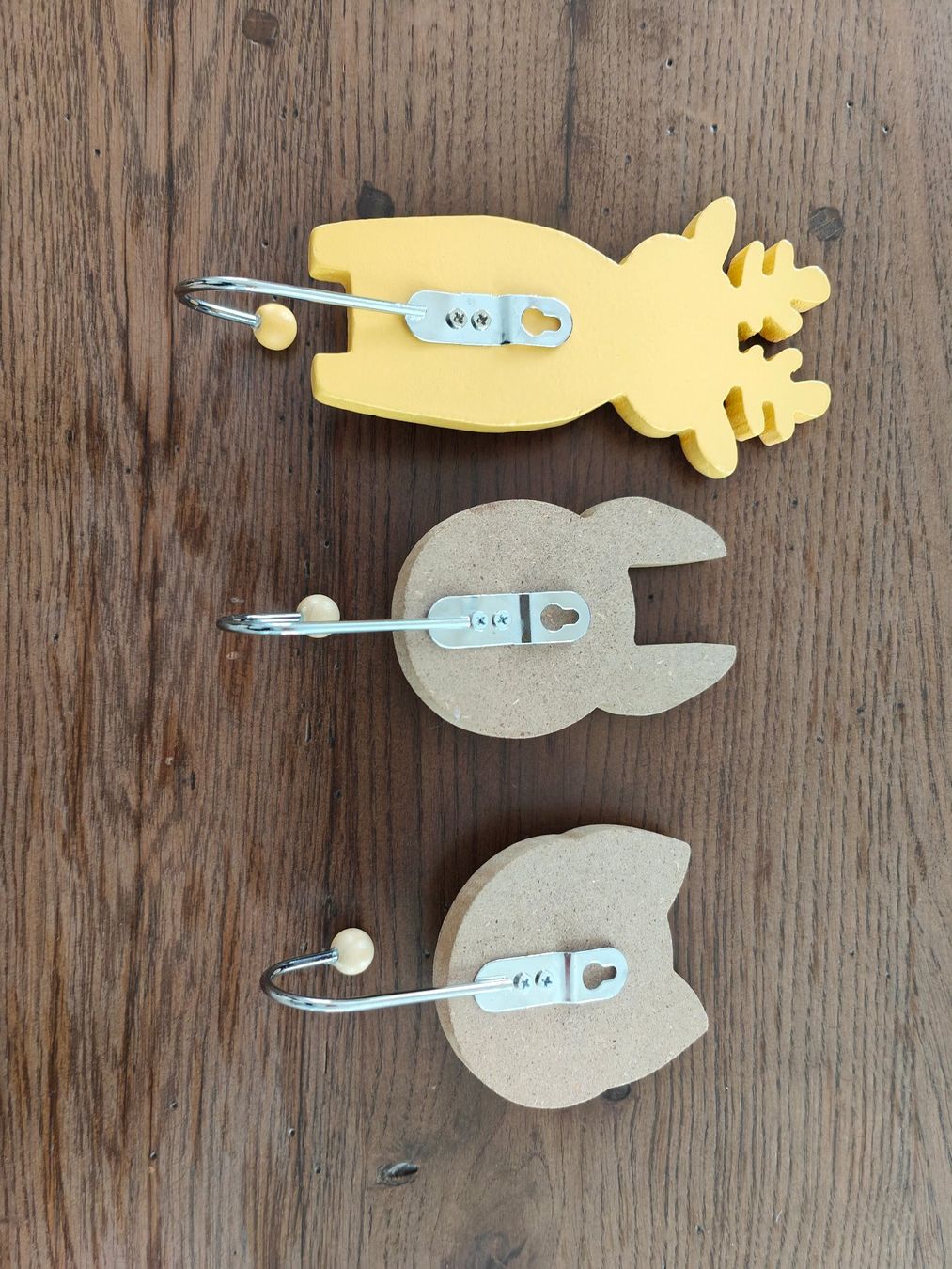 Porte manteau: 3 Kleiderhacken für Kinder – Neuf (Voir description) à Mels par velo-city 1