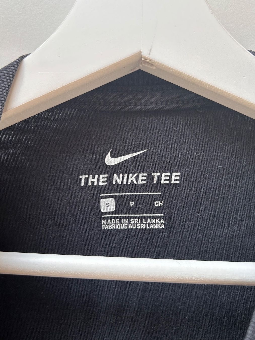 Nike T-shirt: NIKE T-Shirt – Usato da Dättwil AG venduto da fio_d76l 2