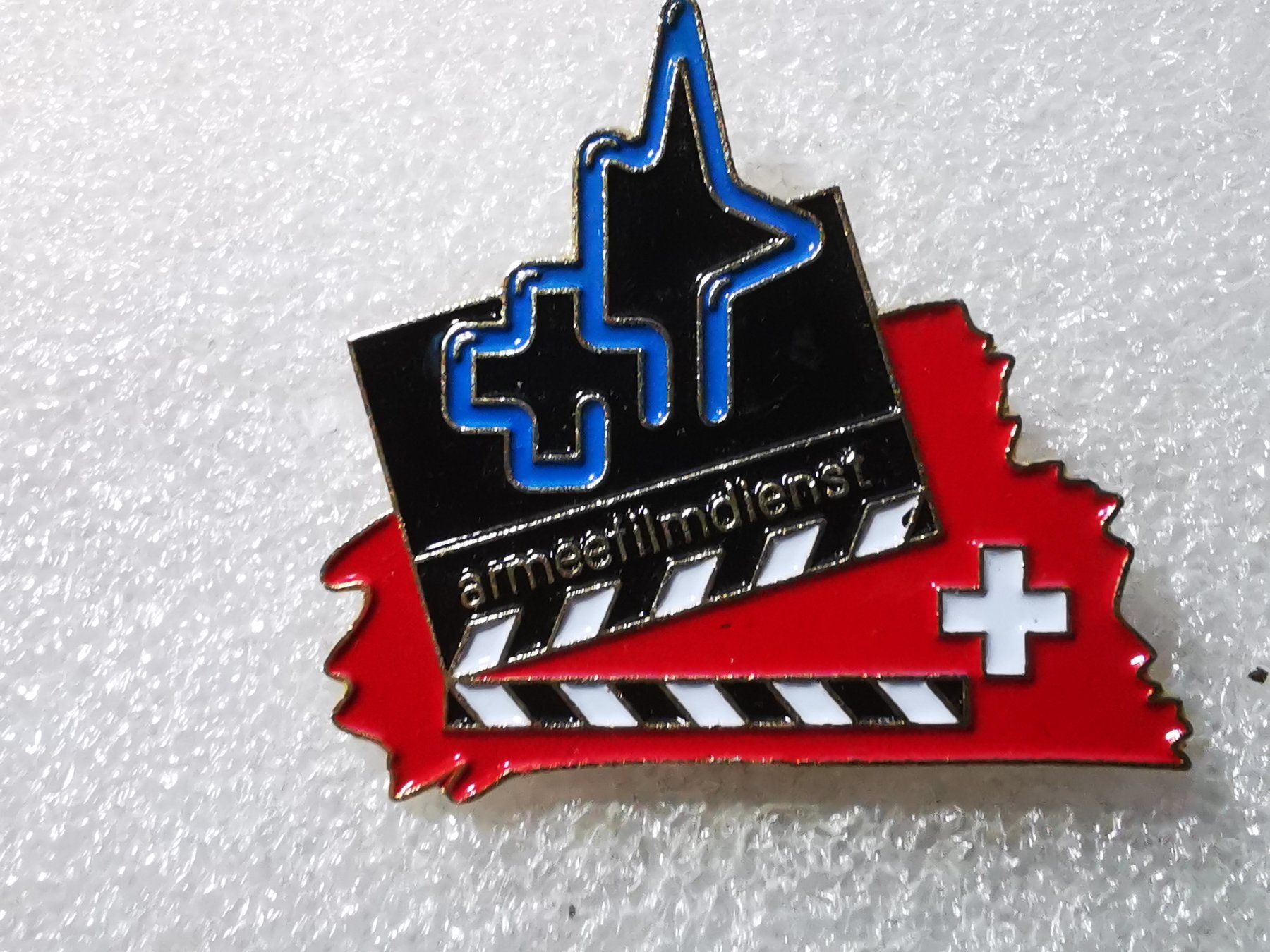 Placchette & Badge: Ansteckpin 19: Armeefildienst – Usato da Oppligen venduto da Pin-Fall-Shop