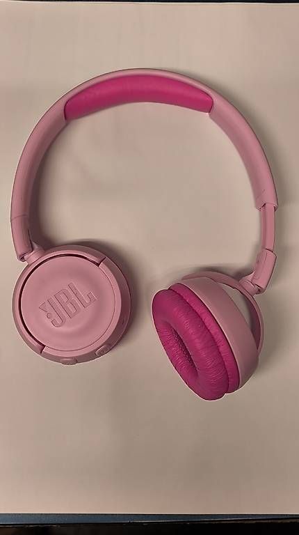 Kopfhörer: Casque JBL Bluetooth pour enfants rose – Gebraucht aus Puidoux von Opela
