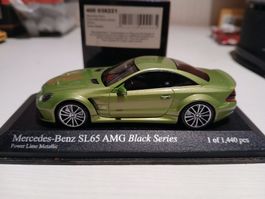 Minichamps 1:43 Mercedes SL65 AMG Black Series N° 400 038221