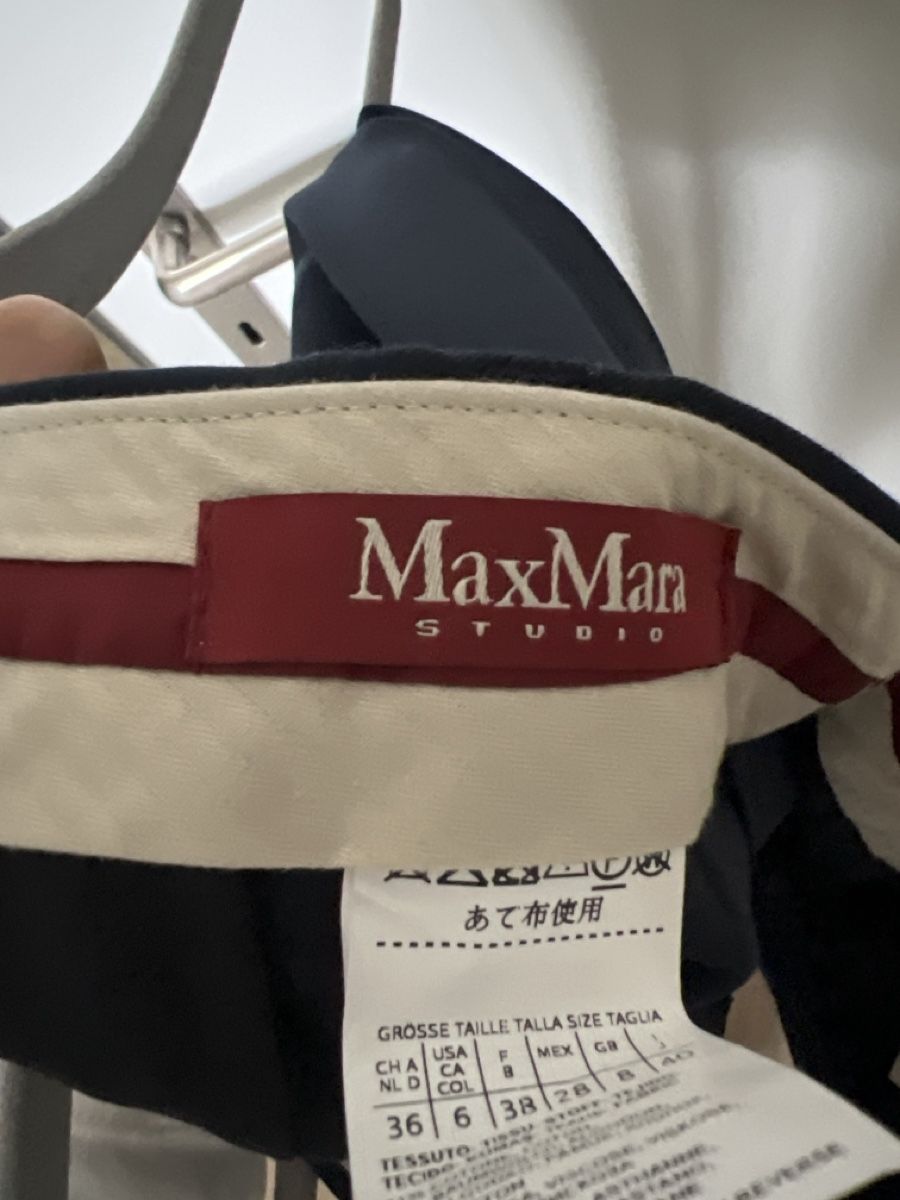 Max Mara Pantaloni: Max Mara Studio Hose, 36 (CH) – Usato da Basel venduto da RausindieNatur 2