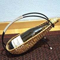 Klassiker- Flaschenhalter /Flaschenkorb aus Geflecht,🍷🍾