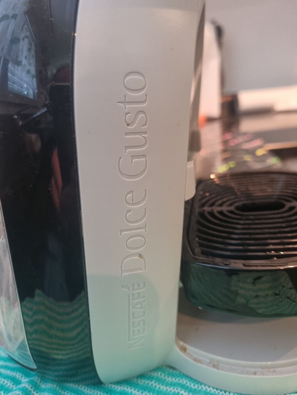 De'Longhi Machines à café & Machines à expresso: Dolce Gusto/ Kaffee-Maschine  – D'occasion à Adlikon b.Regensdf par attila63 2