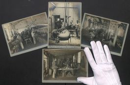 4 Fotografien Arbeiter in einem Rüstung