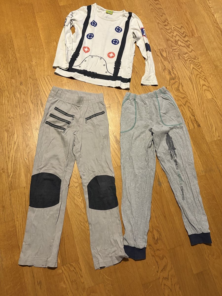 Pigiama & Simili: Pyjama, Knaben Gr. 122 / 128 – Usato da Beromünster venduto da msklef