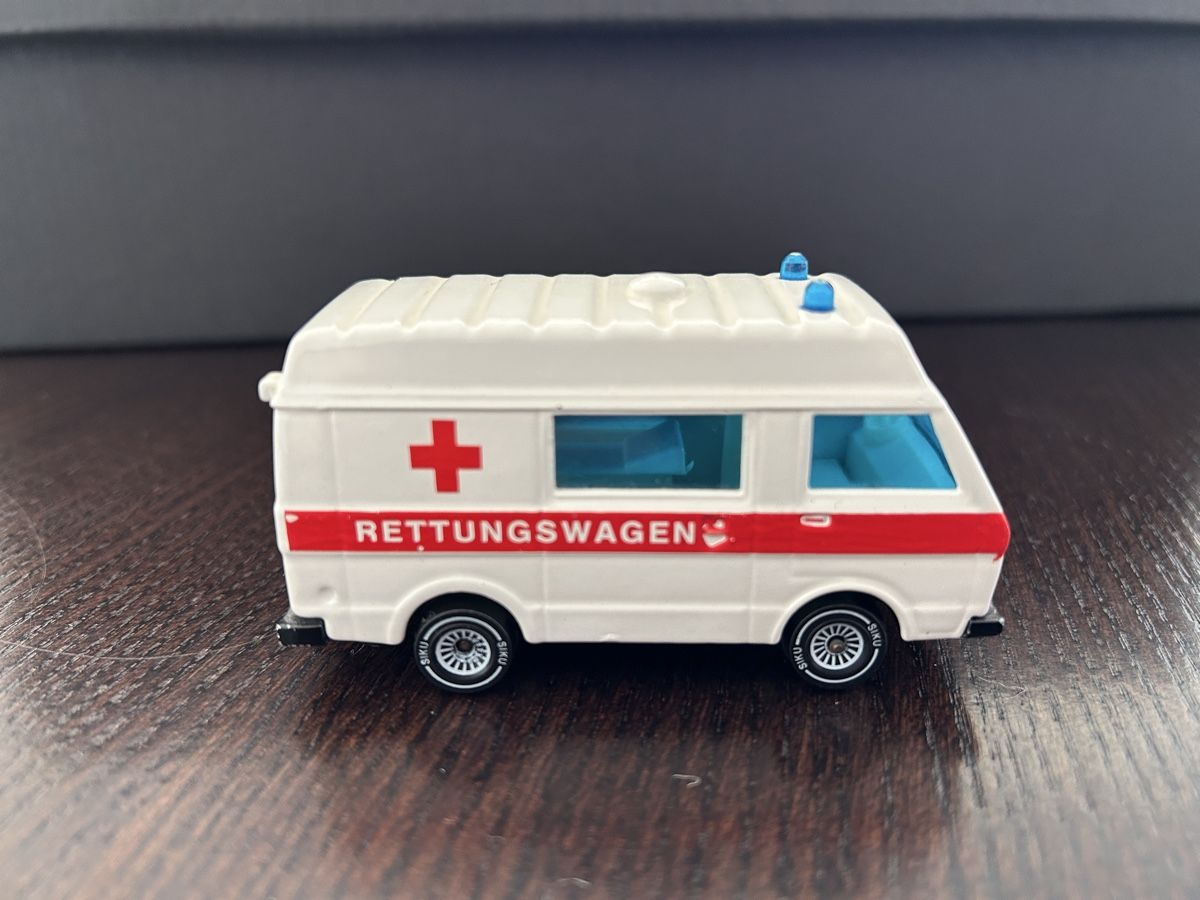 Volkswagen Modellini d'auto: VW LT 28 Rettungswagen – Usato da Islisberg venduto da Nawi2000 4