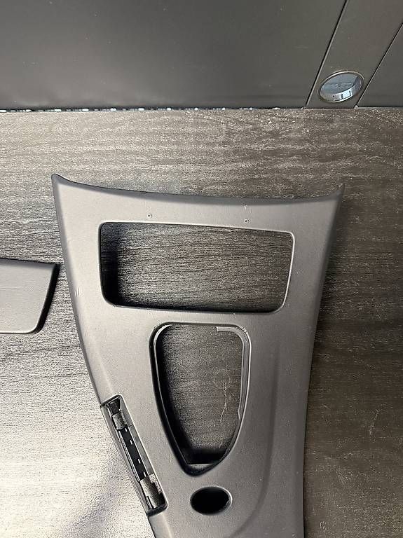 Alle Autoersatzteile: BMW M3 E93 Mittelkonsole Abdeckung Leder – Gebraucht aus Langrickenbach von jimp92 1