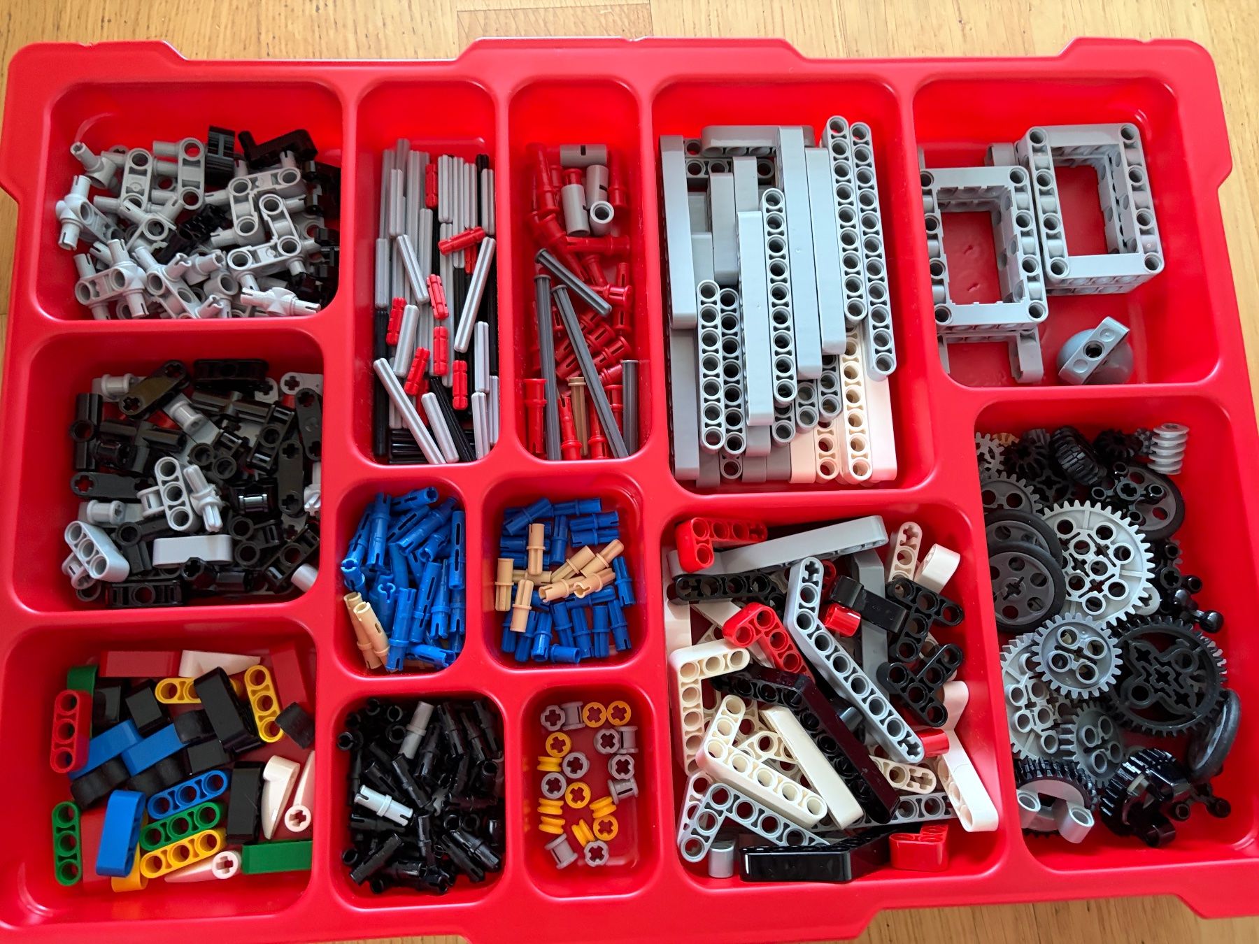 Lego Kit di costruzioni: Lego EV3 45544 Basis-Set, vollständig + Ladekabel – Usato da Wil SG venduto da Klicks 5