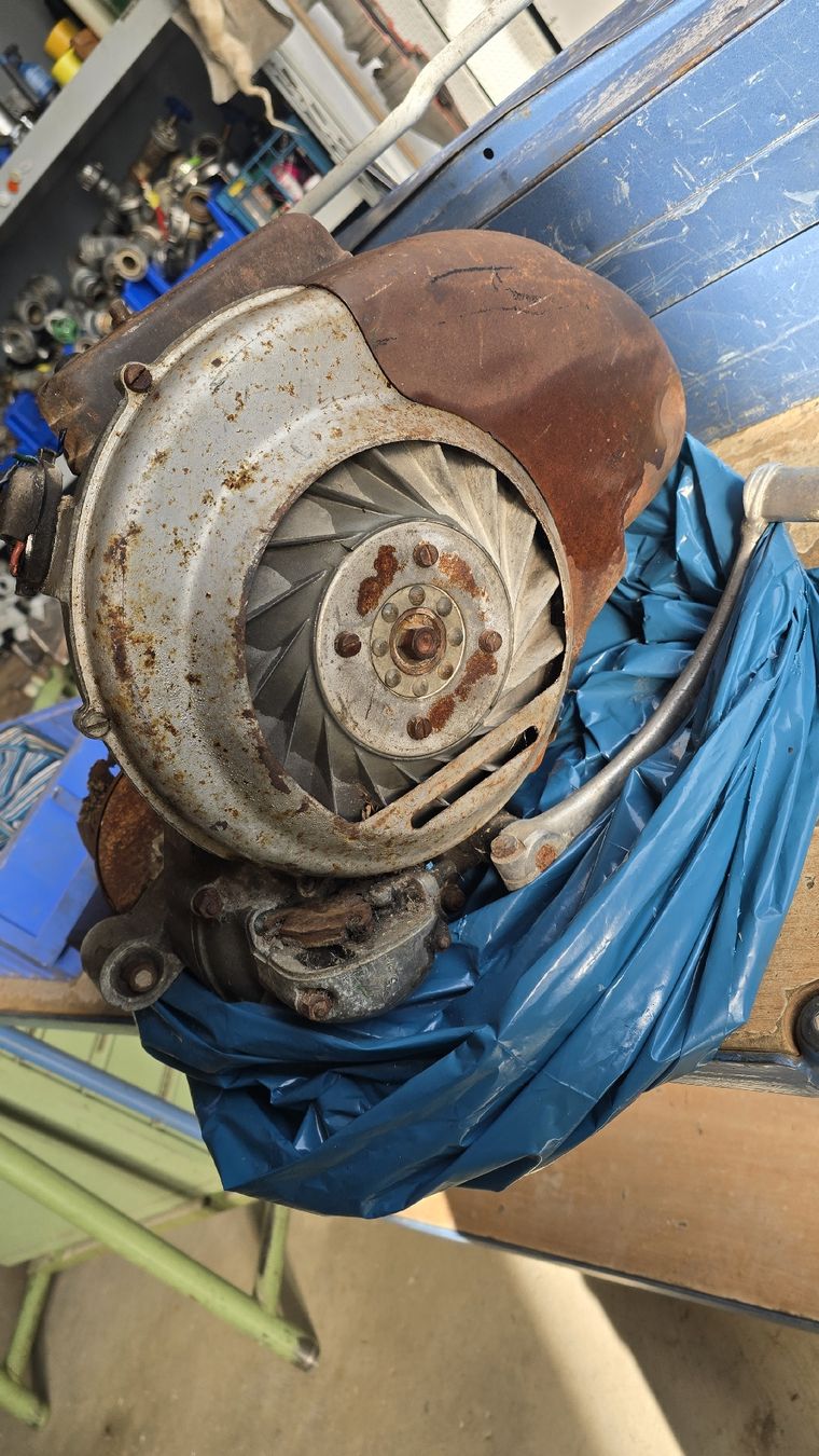 Vespa Motoren: Vespa VNB4  3 Gang Motor – Gebraucht aus Niederwangen BE von Zimmo72