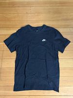NIKE T-SHIRT SCHWARZ
