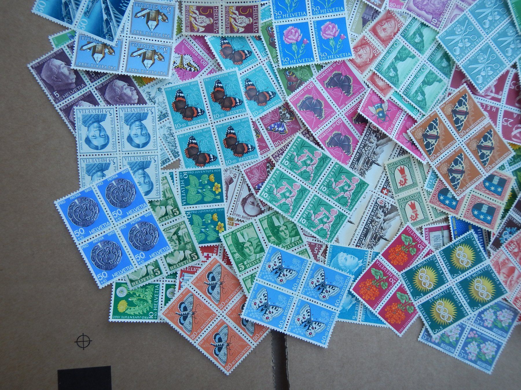 Alle Briefmarken: 1100 Viererblöcke CH – Gebraucht aus Aarwangen von Suomo48 2