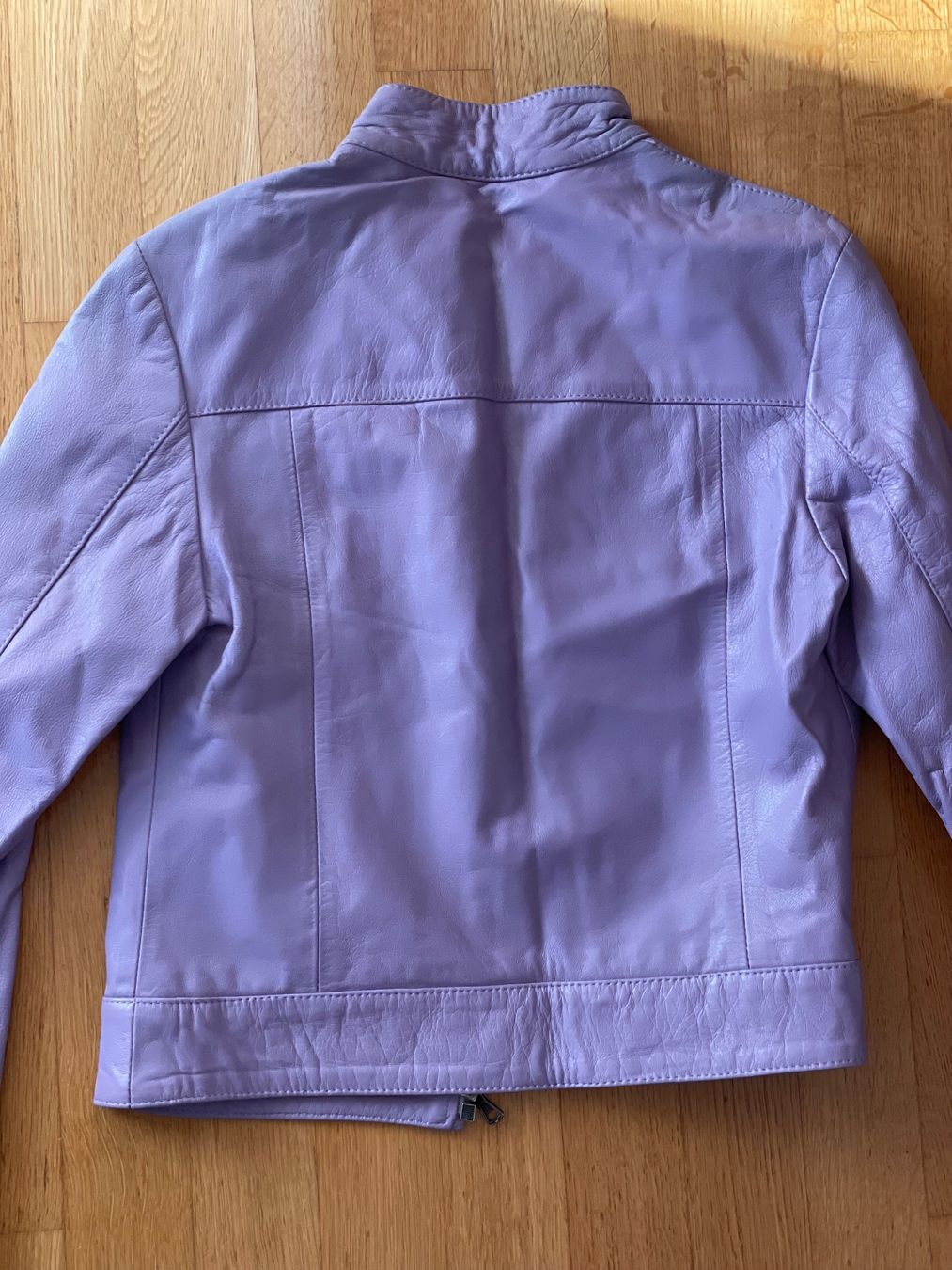 Jacken: Lila-rosa Lederjacke Gr. 36(S) IT 40 – Gebraucht aus Münchenstein von nel_57mj 8