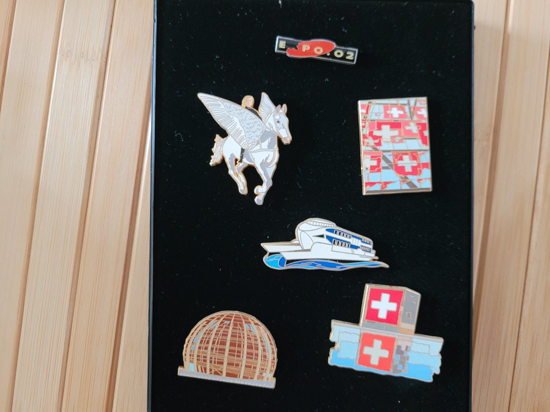 Alle Briefmarken: Pins Sammlung EXPO.02 Konvolut – Gebraucht aus Nürensdorf von spartacus64 3