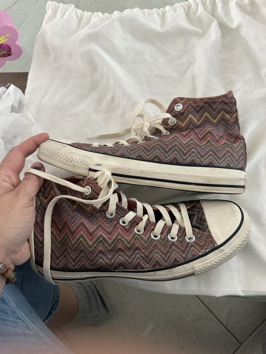 Herrenschuhe: Converse All Star High Top Sneaker gemustert Grösse 40 – Gebraucht aus Heiden von Imocan82 1