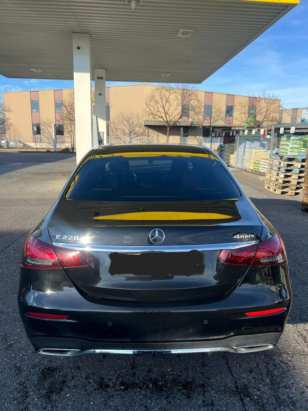 Mercedes-Benz Autos: Mercedes-Benz E220d 4Matic AMG-Line – Gebraucht aus Wetzikon ZH von tlac 1