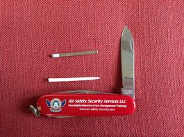 couteau Victorinox - Air safety security services LLC
