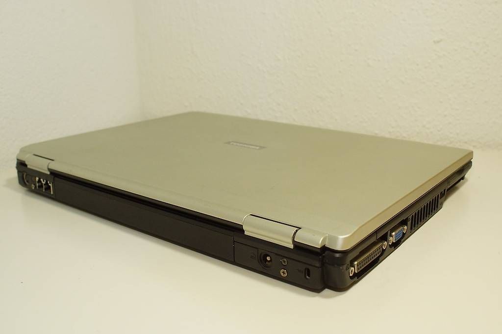 Toshiba Notebook: Toshiba Tecra A4 (XP Business-Notebook) – Difettoso da Wetzikon ZH venduto da ChrimsChrams 4