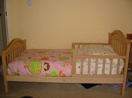 Letto per bambini con materasso (simile letto Ikea Kritter)