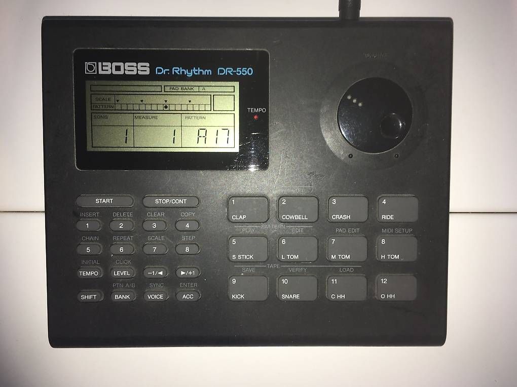 Boss Strumenti musicali: Drumcomputer BOSS Dr. Rhythmn DR-550 – Usato da Reichenburg venduto da thread1111