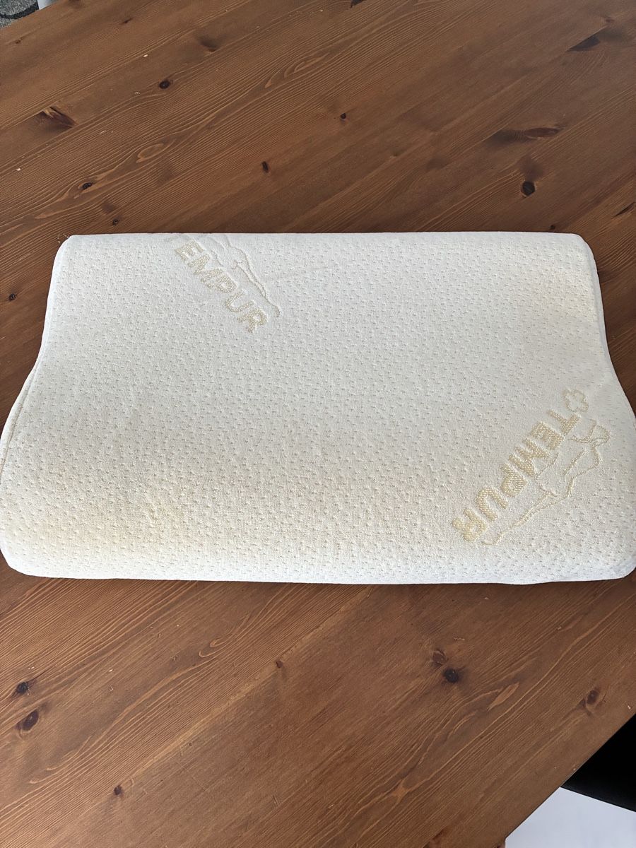 Tempur Coussins: Tempur Kissen – D'occasion à Widnau par let_qf7g