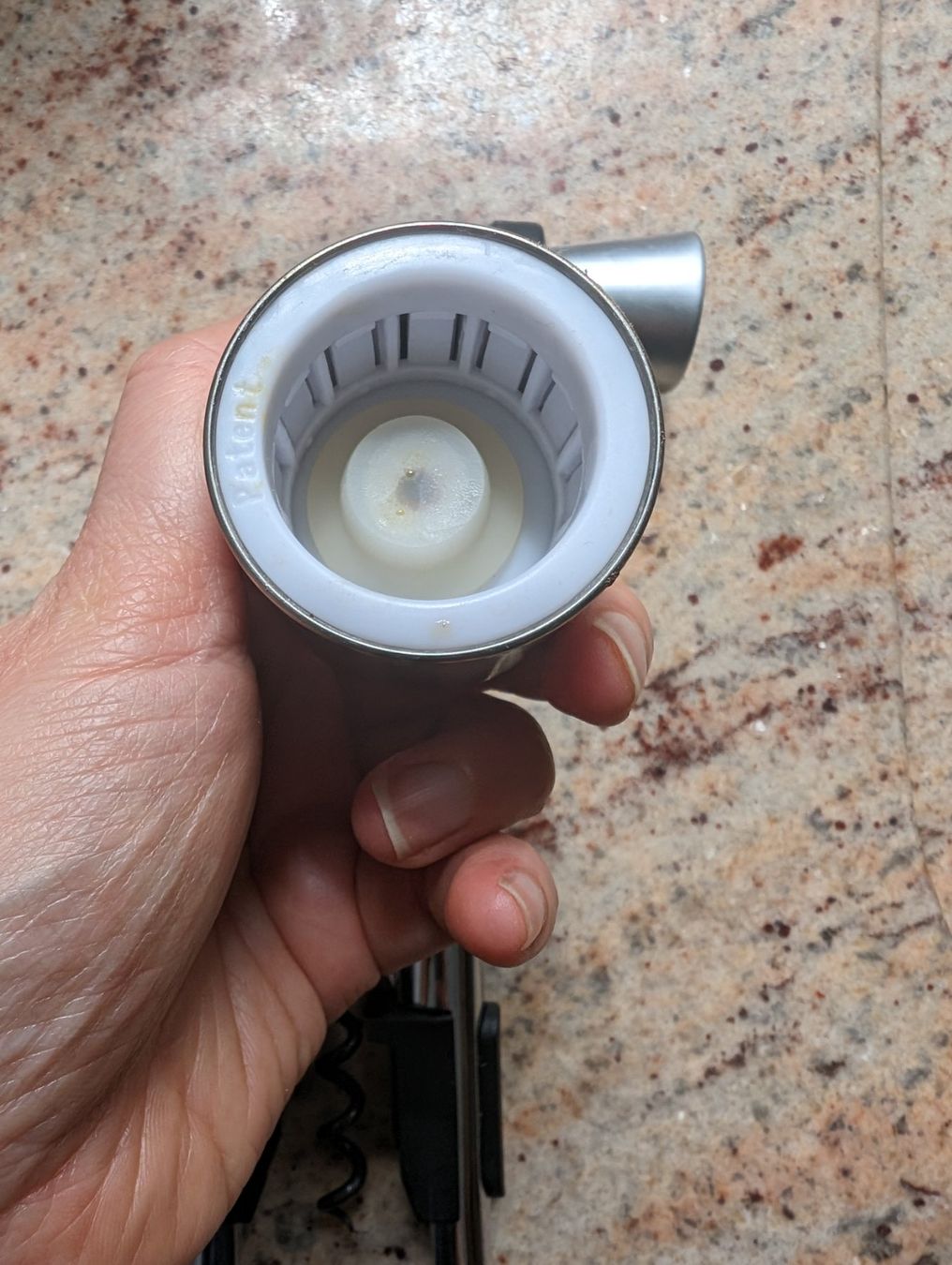 Apribottiglie & Tappi per chiusura: WMF wine bottle opener and sealer – Usato da Glis venduto da livespringly 1