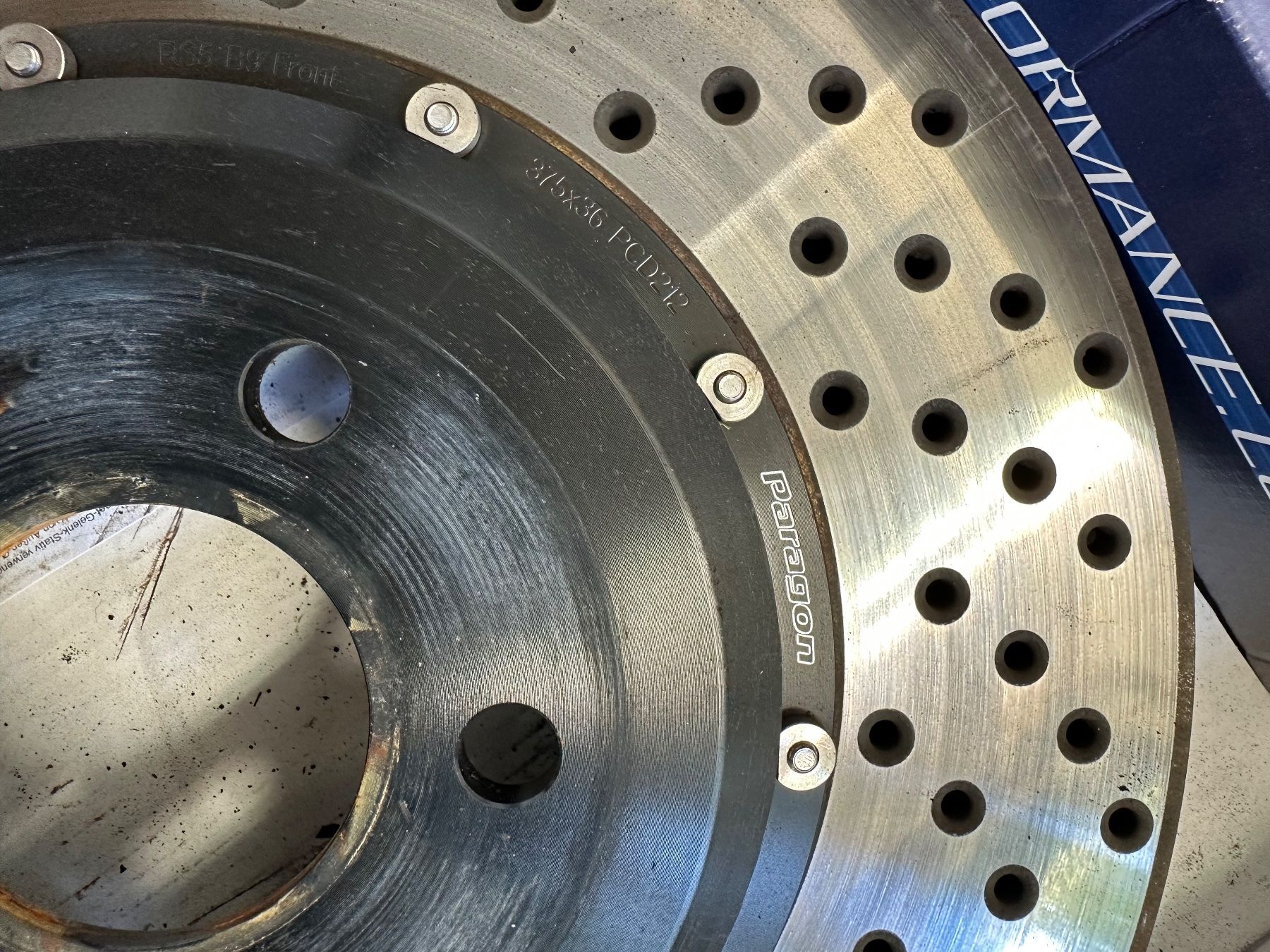 Audi Tutti pezzi di ricambio auto: Paragon RS4 / RS5 B9 Bremsen – Usato da St. Antoni venduto da 031ale 3