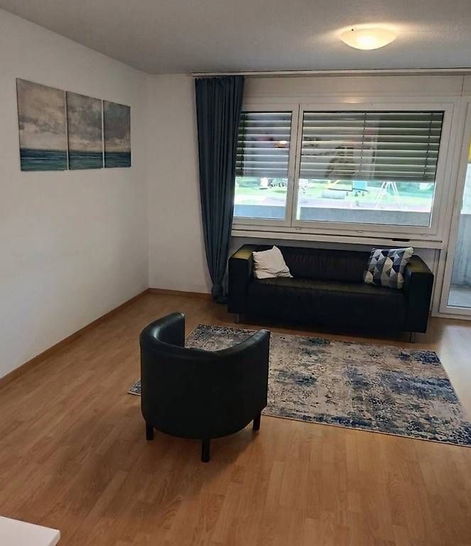Sofas: IKEA KLIPPAN 2er Sofa & passender Clubsessel  – Gebraucht aus Riniken von val_tzl5