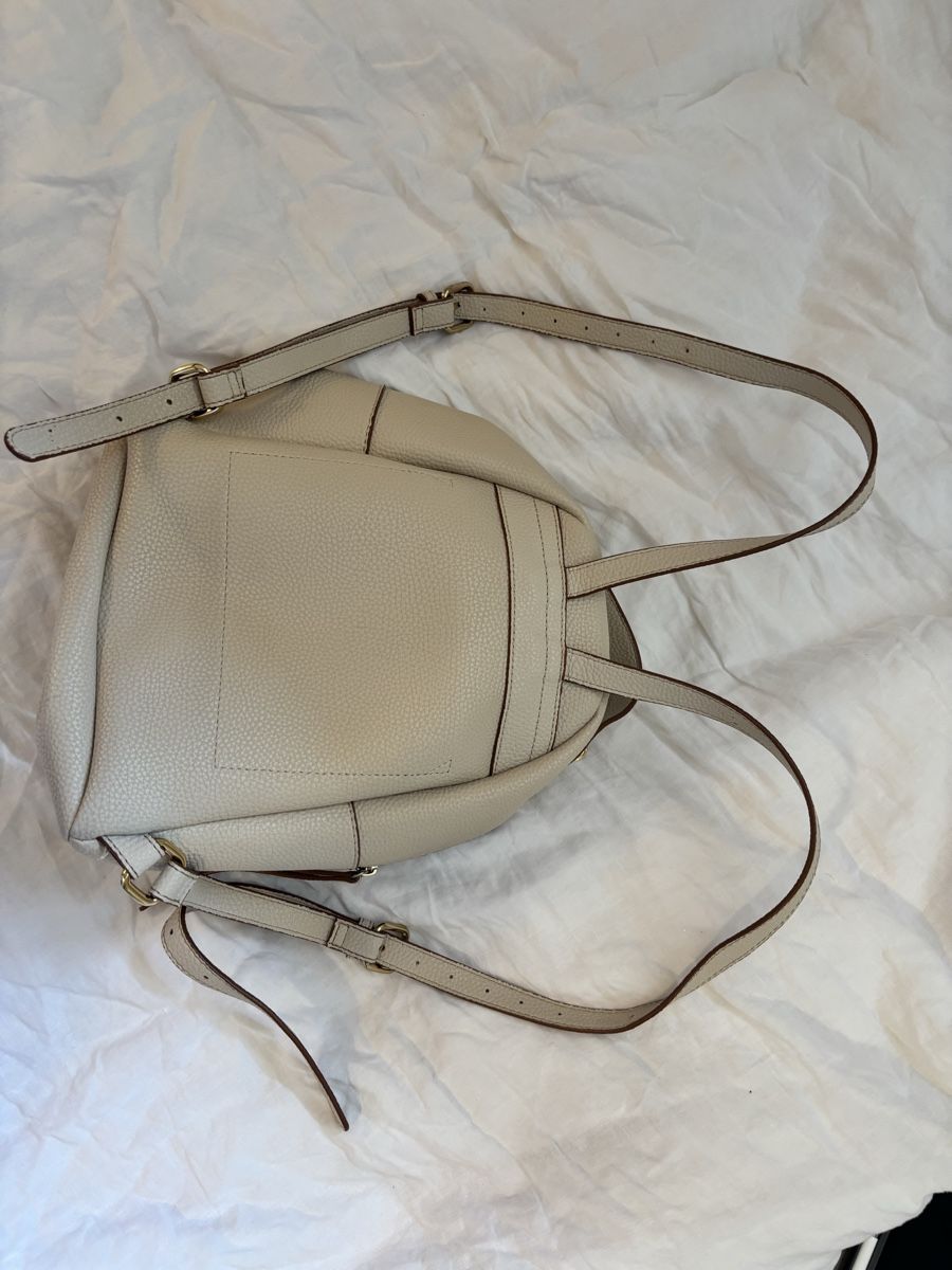 Zaini: Beiger Rucksack  – Nuovo (secondo la descrizione) da Binningen venduto da bre_h65l 1