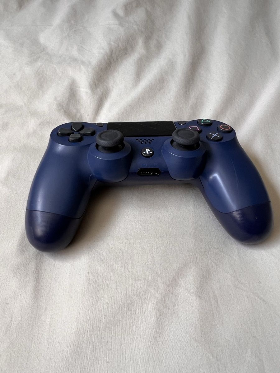Sony Console: PlayStation 4 Controller - Limited Edition – Usato da Winterthur venduto da ChicMarkt 2