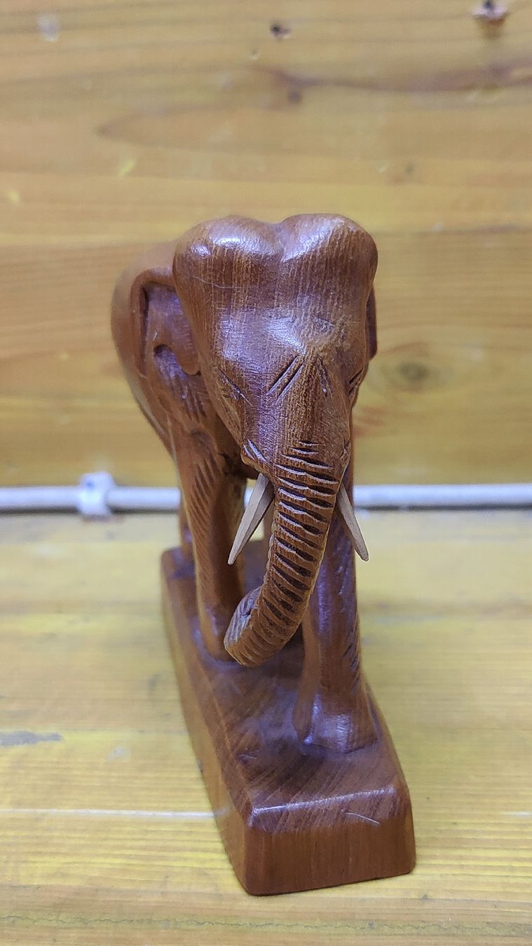 Statuette: Holz Elefant Figur Schnitzerei  (S3) – Usato da Neuenhof venduto da bro_9zsg 3