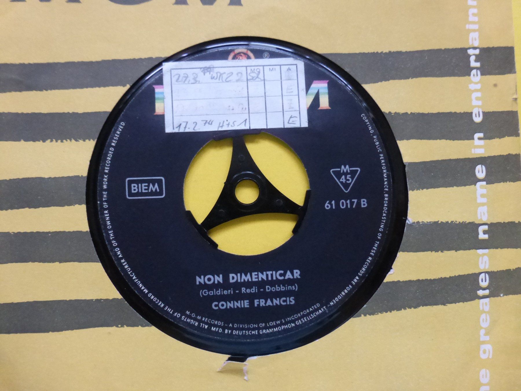 Dischi in vinile: Connie Francis – Mama – Usato da Zürich venduto da Swiss57 1