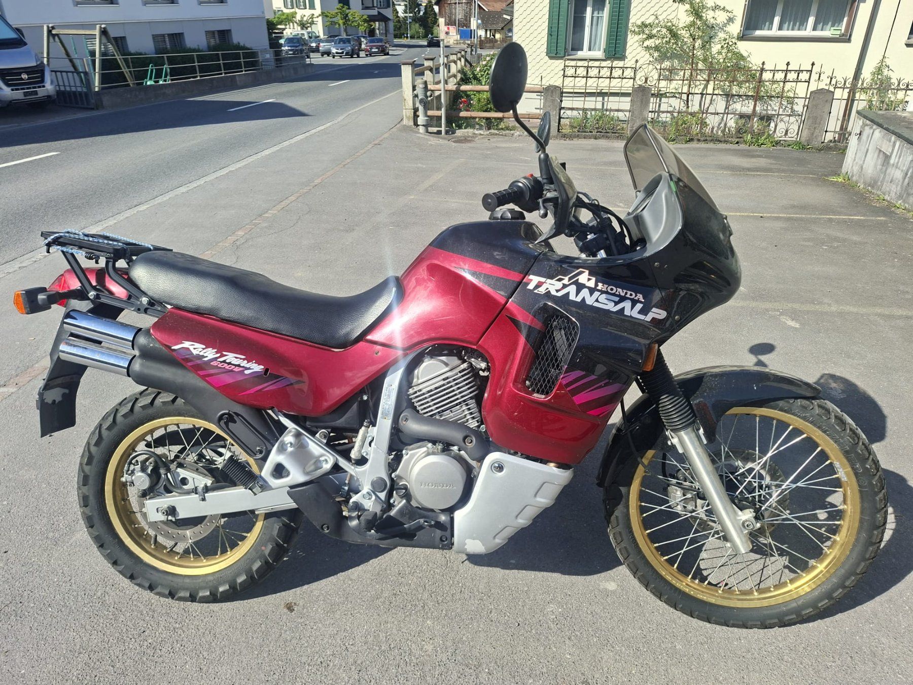 Honda Enduro: Honda Transalp 600 V – Usato da Wangs venduto da zweirad-pizol