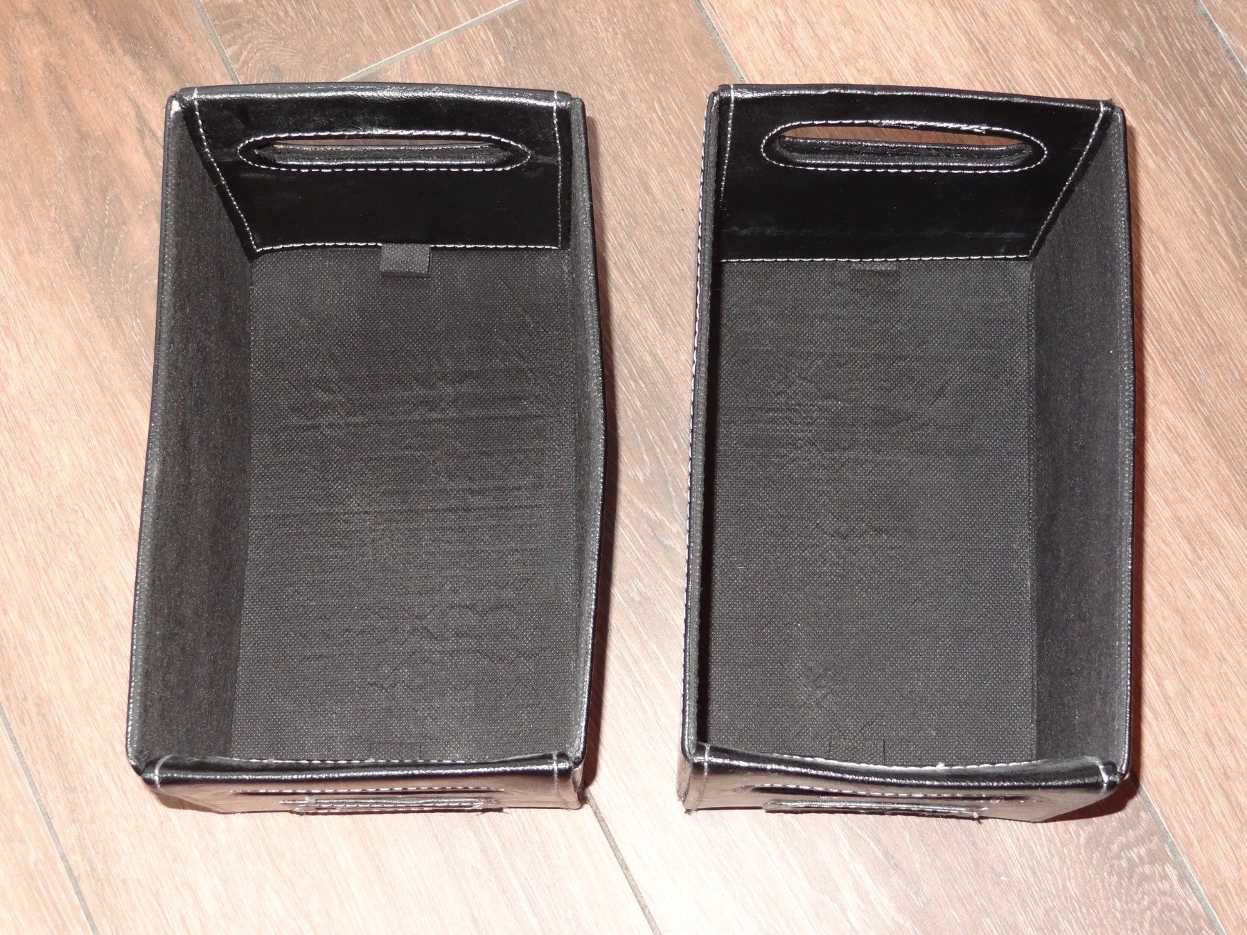 Ikea Altro per la casa: Lot de 2 boîtes de rangement noires – Usato da Satigny venduto da salvatore73 1