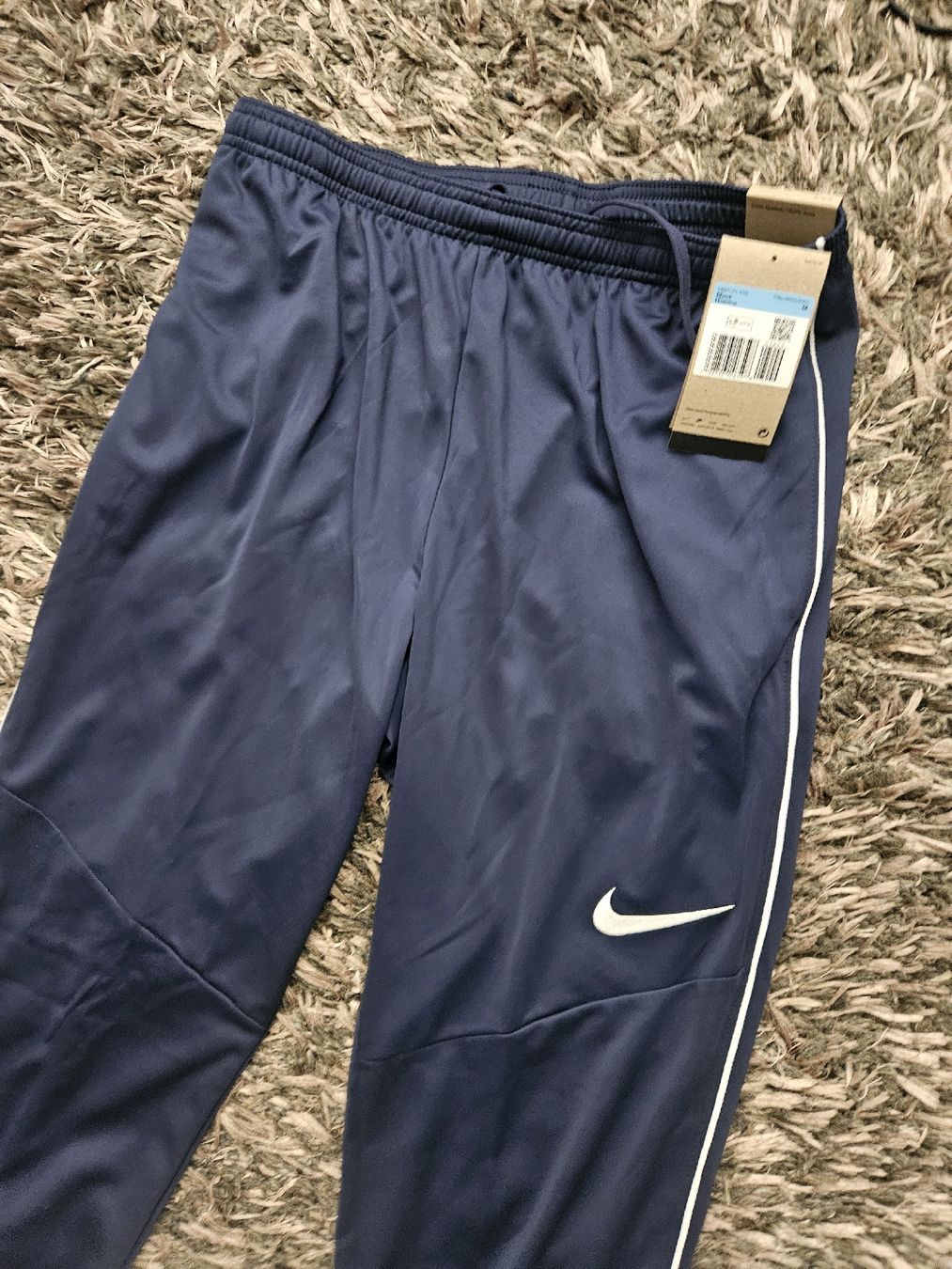 Nike Pantaloni: Nike Dri Fit Hose Gr.M – Nuovo e nell'imballaggio originale da Emmenbrücke venduto da TopGato 1