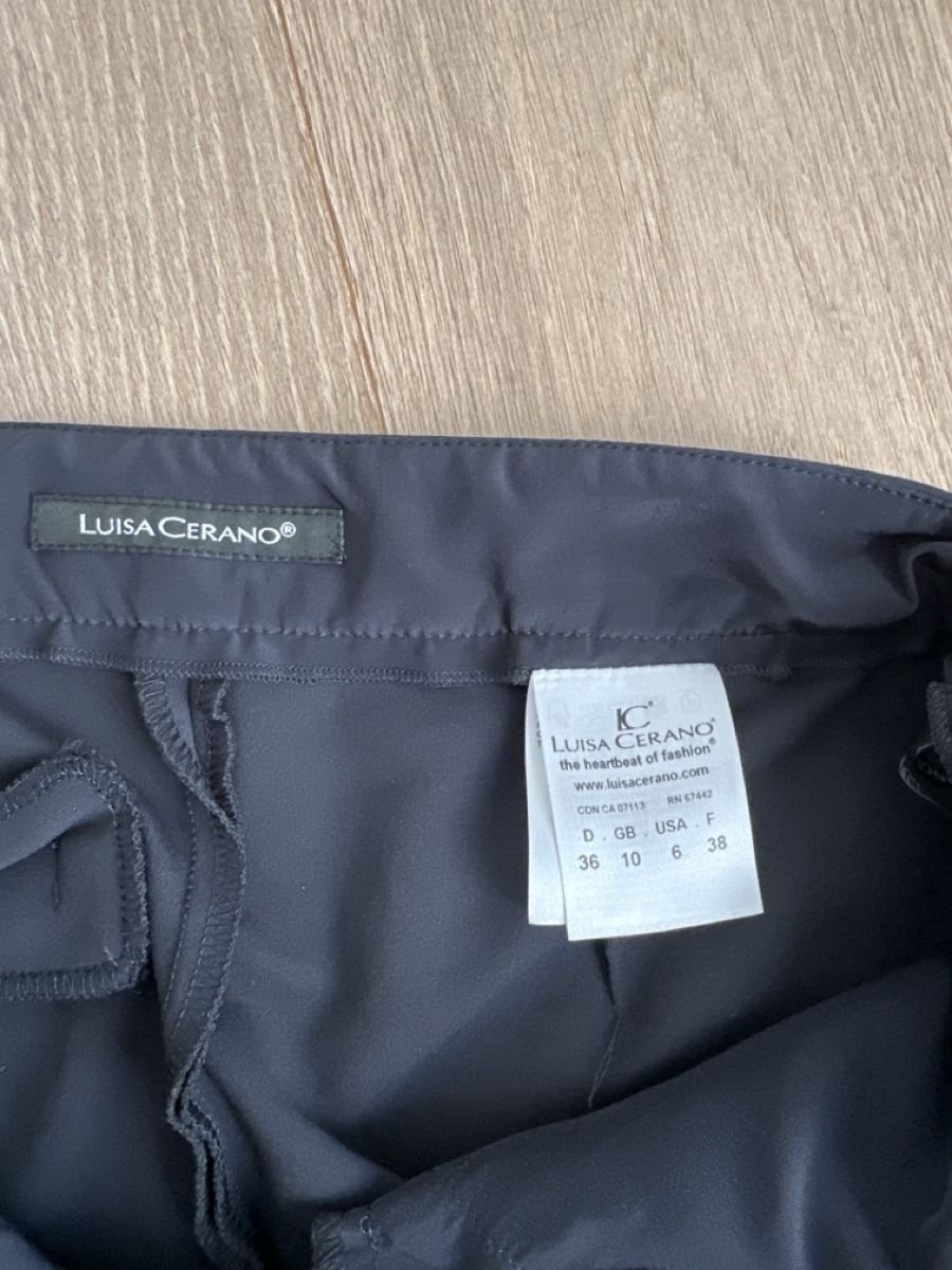Luisa Cerano Pantaloni: Luisa Cerano Hose Gr 36   – Usato da Othmarsingen venduto da Darija7 2
