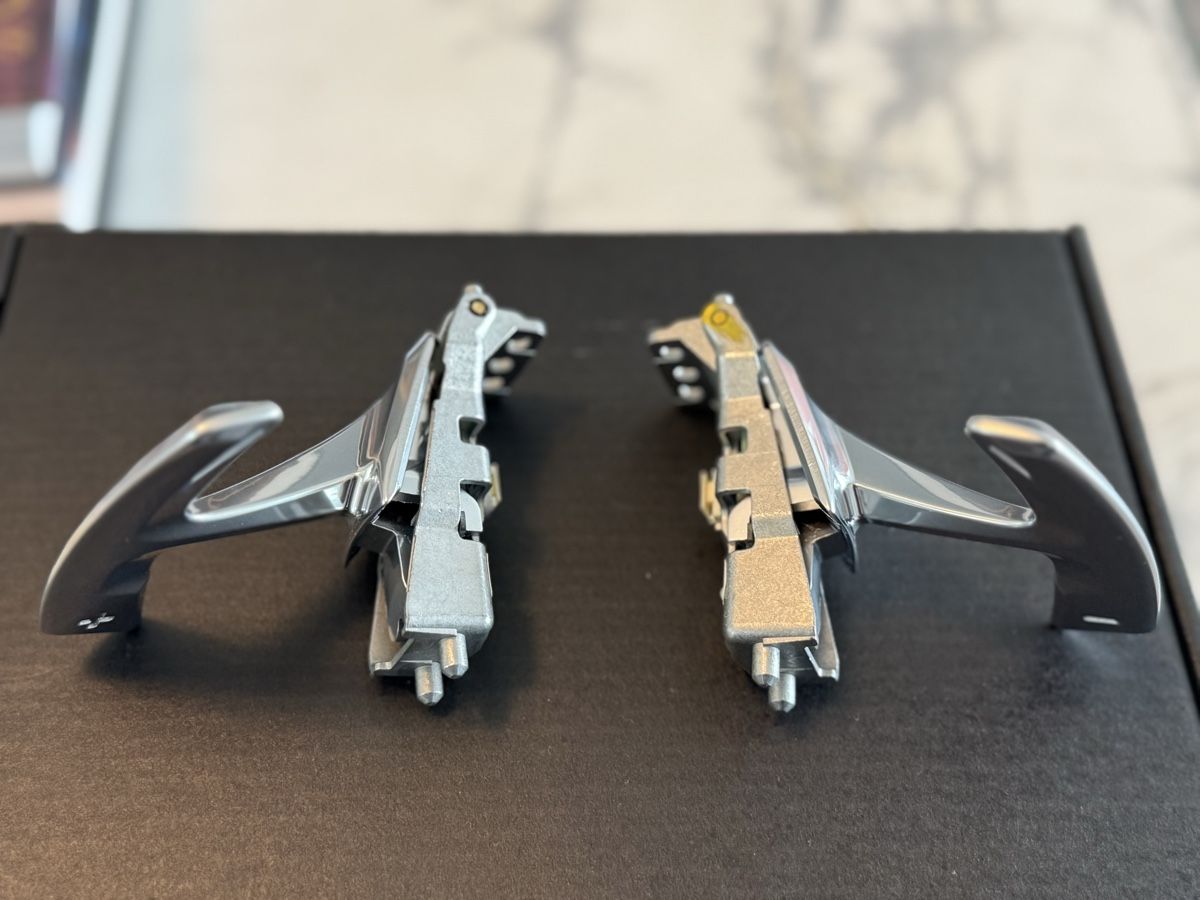 Porsche Tutti pezzi di ricambio auto: Porsche 991 Shift Paddles Silver – Usato da Kilchberg ZH venduto da bur_7ypx 6