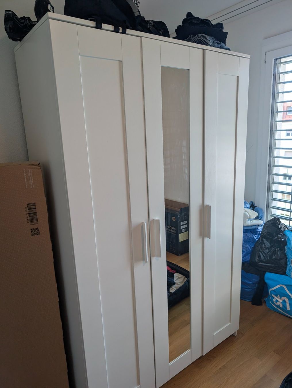 Ikea Armadi: Ikea Kleiderschrank – Usato da Basel venduto da mar_th5n 1
