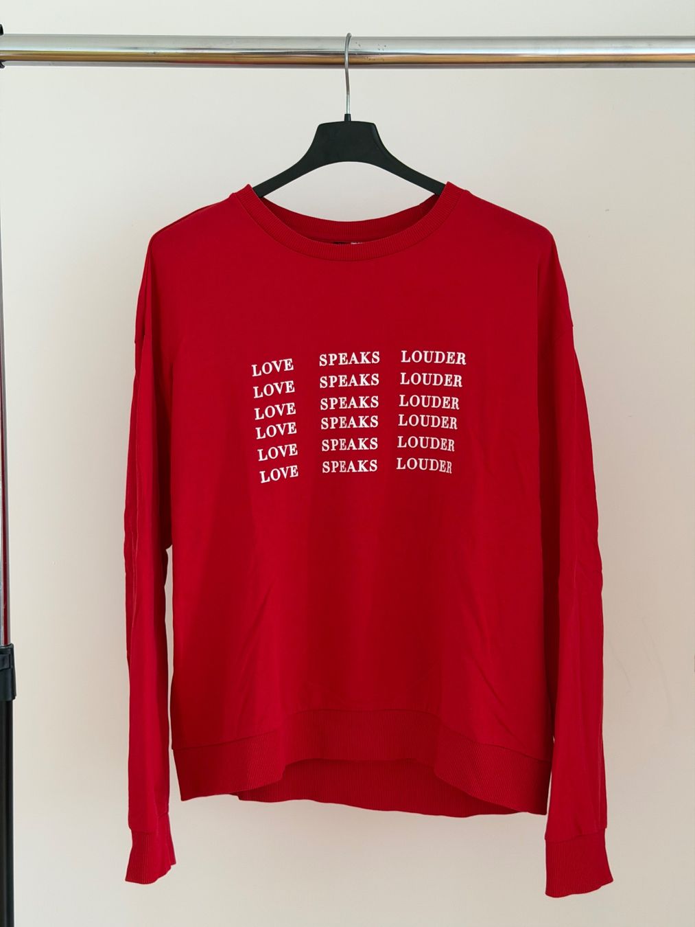 H&M Pulls & Sweat-shirts: H&M Damen Pullover Rot – D'occasion à Basel par swi_yp7p